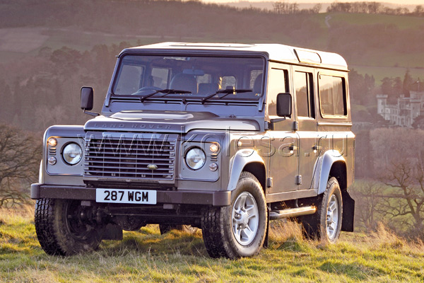 Lada rover defender