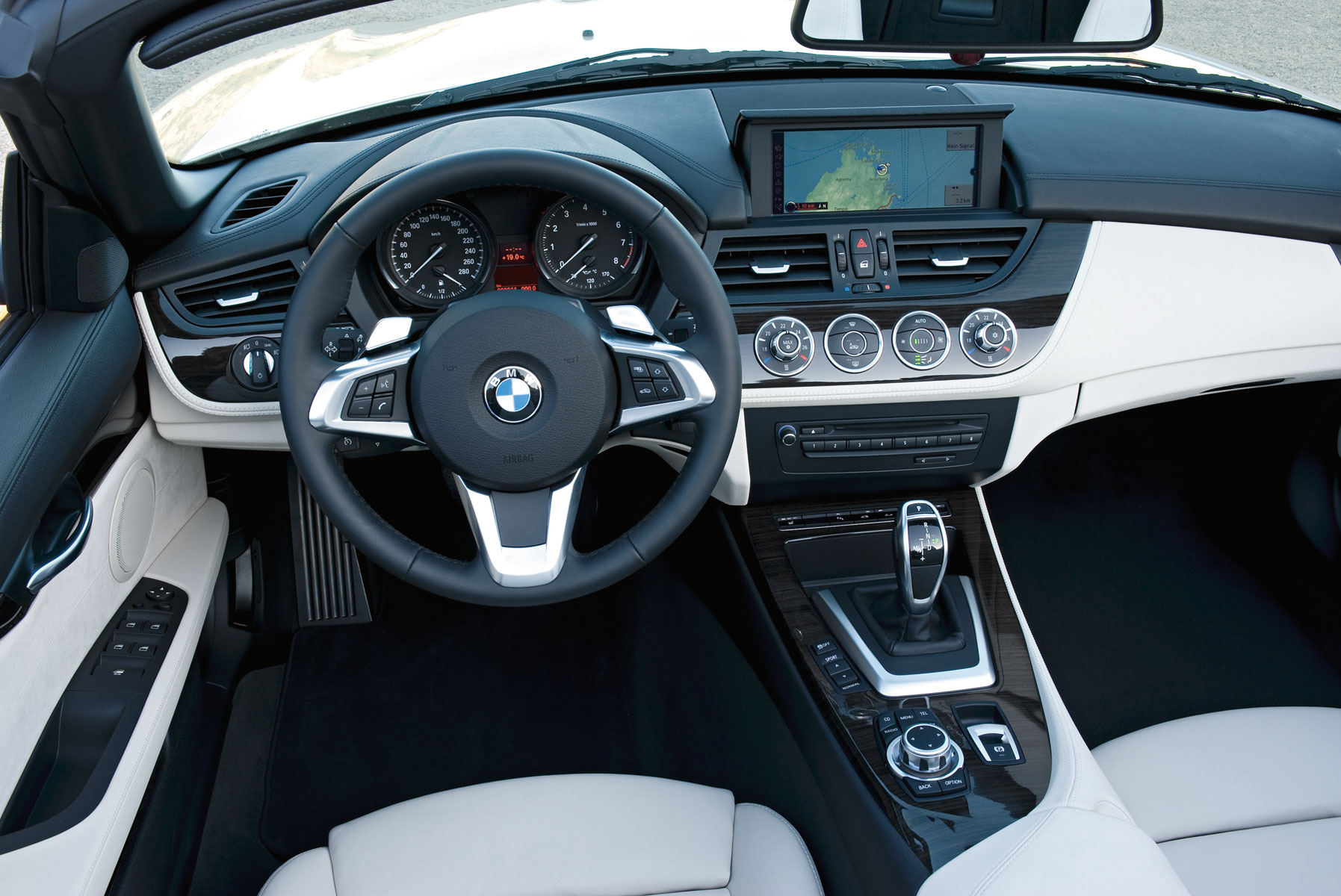 Bmw z4 багажник