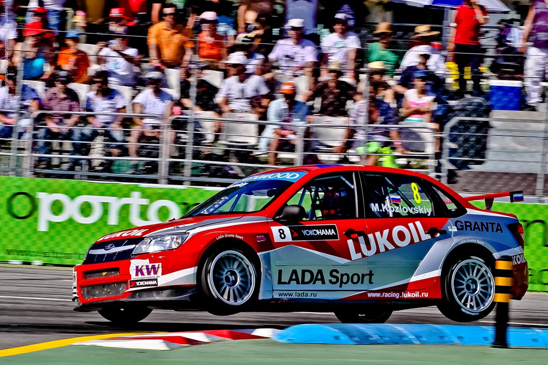 Lada Granta WTCC