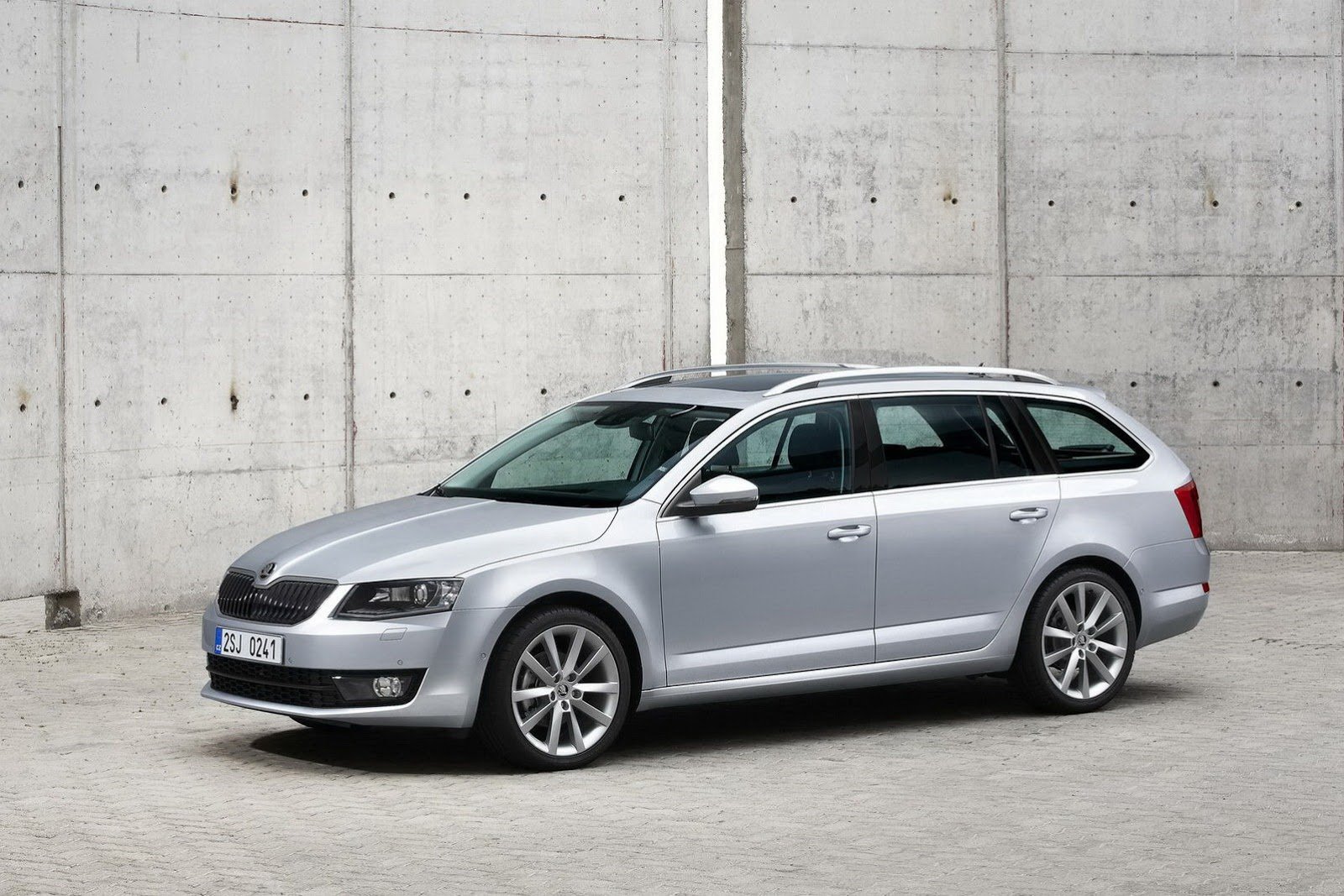 Skoda Octavia Combi 2014