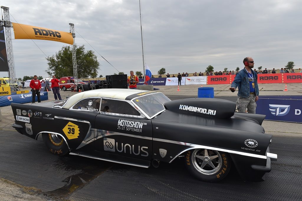 1500-hp-gaz-13-chaika-dragster-is-a-thing-to-behold-video_1.jpg